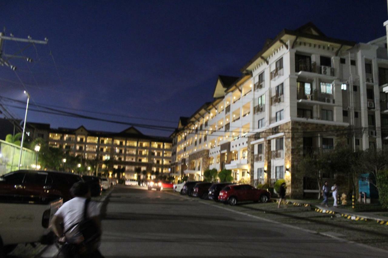 35m² 1 slaapkamer, 1 privé badkamer Appartement in Ecoland Davao City Buitenkant foto