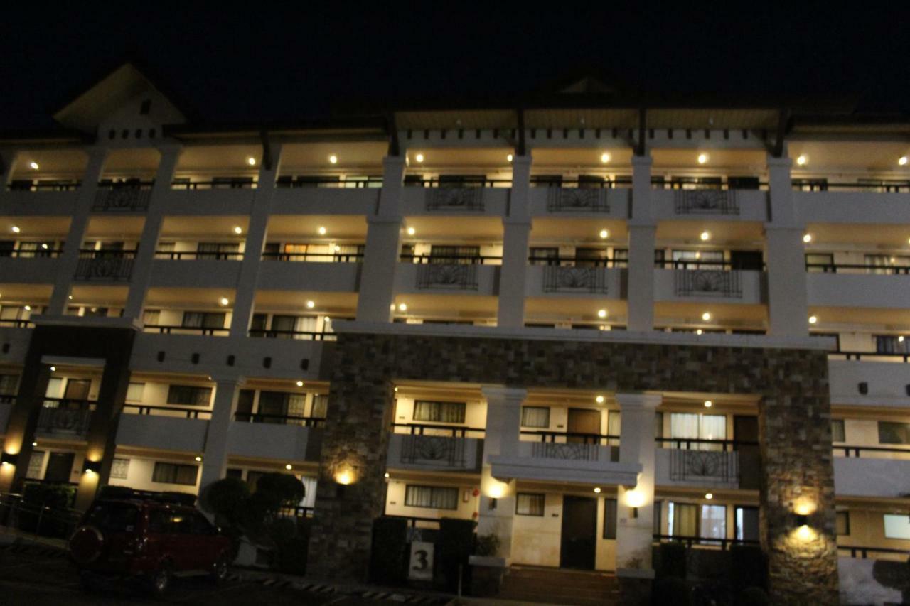 35m² 1 slaapkamer, 1 privé badkamer Appartement in Ecoland Davao City Buitenkant foto